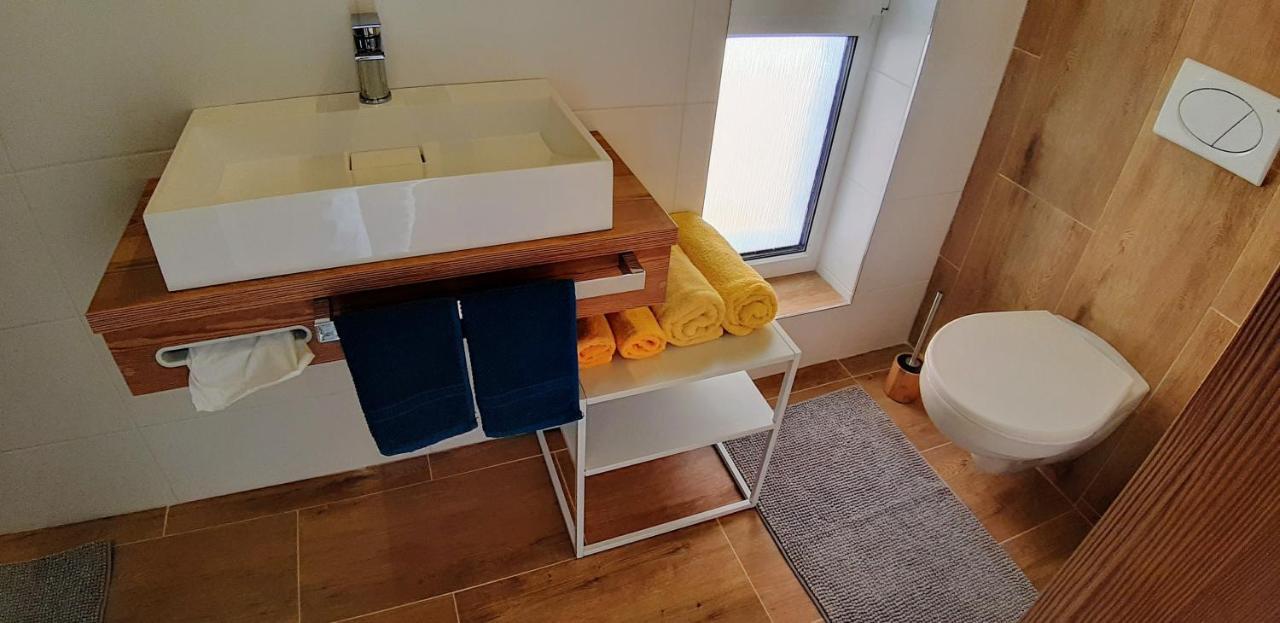 Three Apartment Františkovy Lázně Buitenkant foto